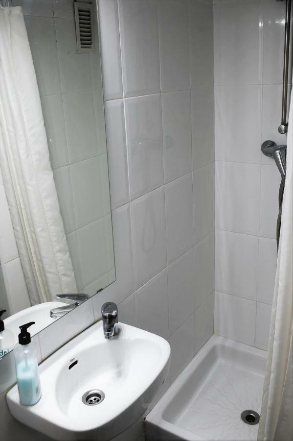 Hostal Bejar Barcelona Exterior photo