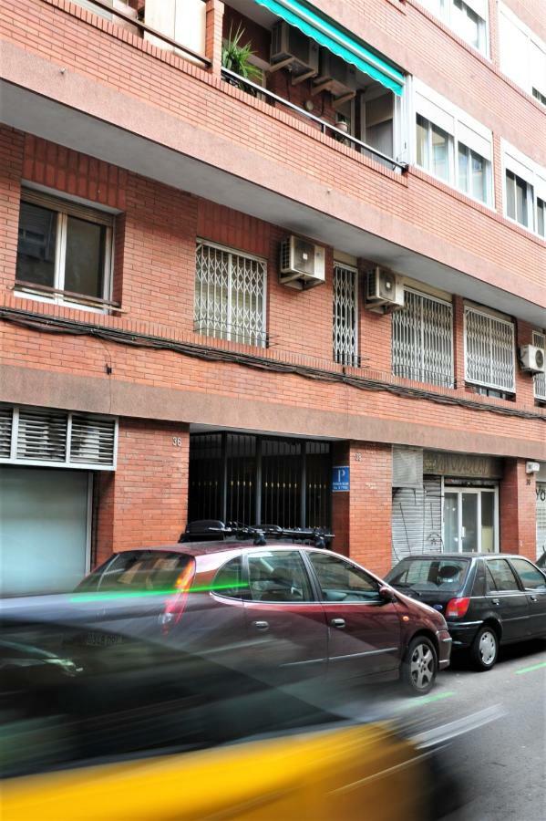 Hostal Bejar Barcelona Exterior photo